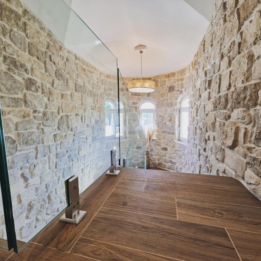 פאז'אנה Olivea Luxury Suites מראה חיצוני תמונה