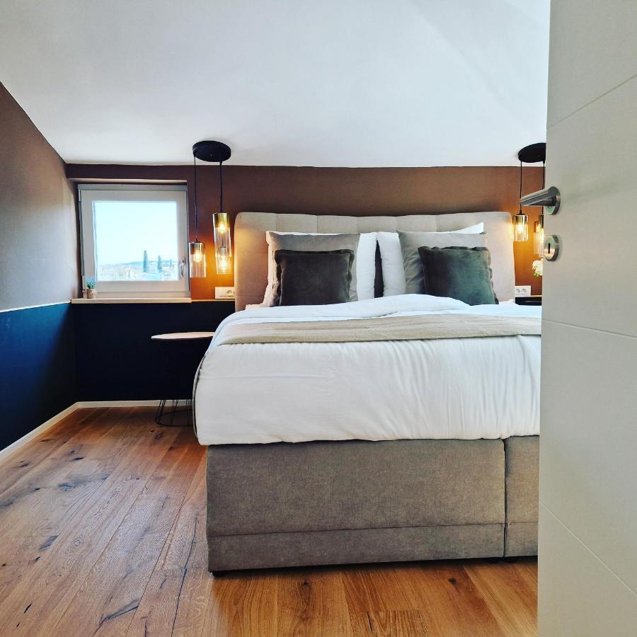פאז'אנה Olivea Luxury Suites מראה חיצוני תמונה