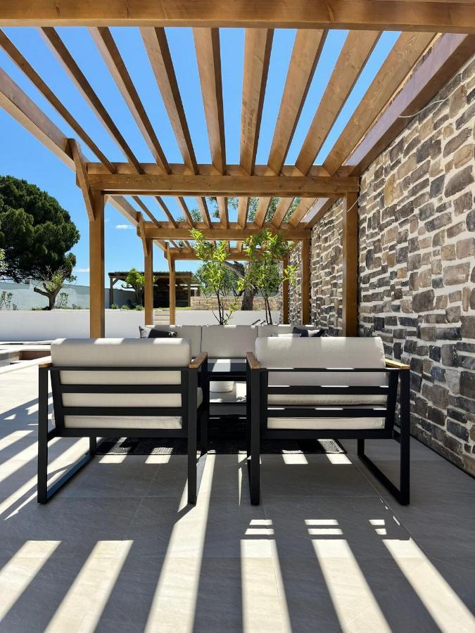 פאז'אנה Olivea Luxury Suites מראה חיצוני תמונה